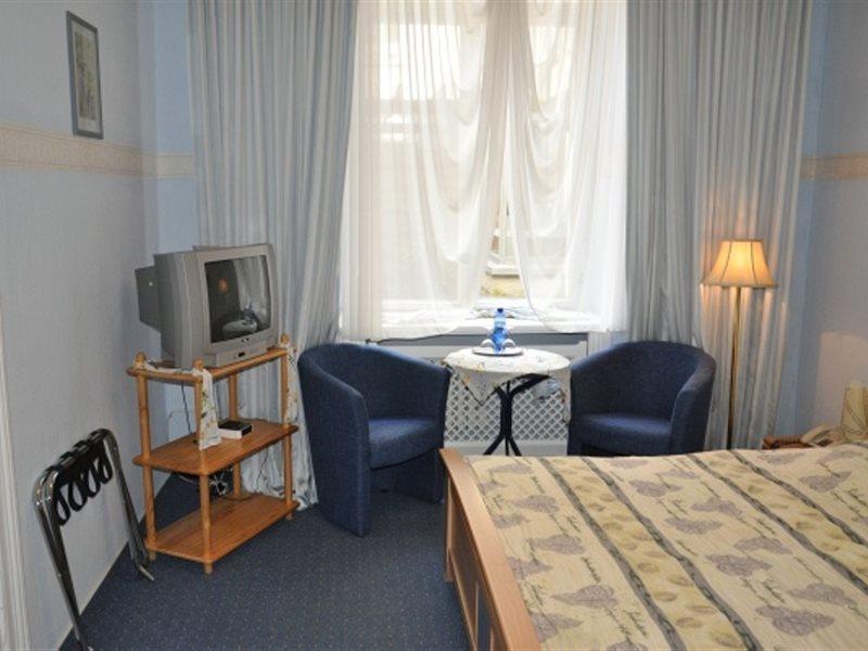 Hotel Pension Savoy Near Kurfuerstendamm Berlin Eksteriør billede