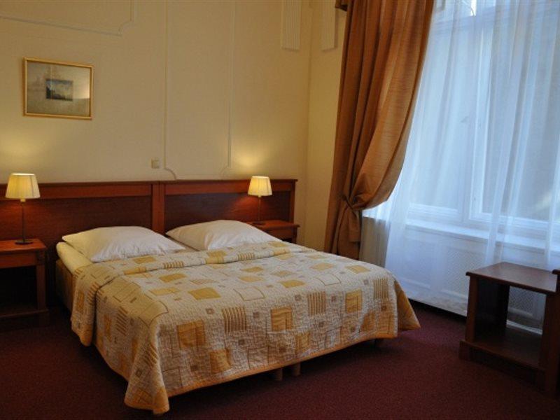 Hotel Pension Savoy Near Kurfuerstendamm Berlin Eksteriør billede