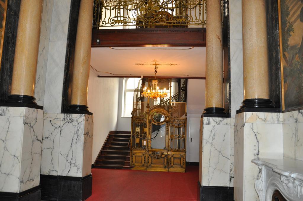 Hotel Pension Savoy Near Kurfuerstendamm Berlin Eksteriør billede
